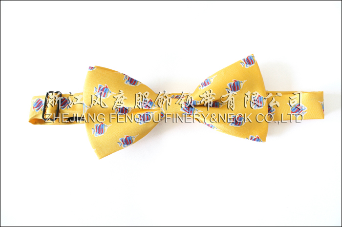 外貿(mào)領結